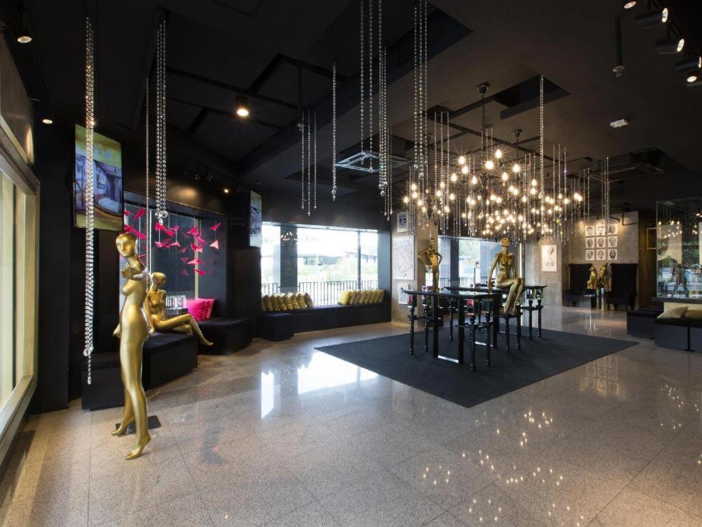 The Hulo Hotel & Gallery Куала-Лумпур Экстерьер фото