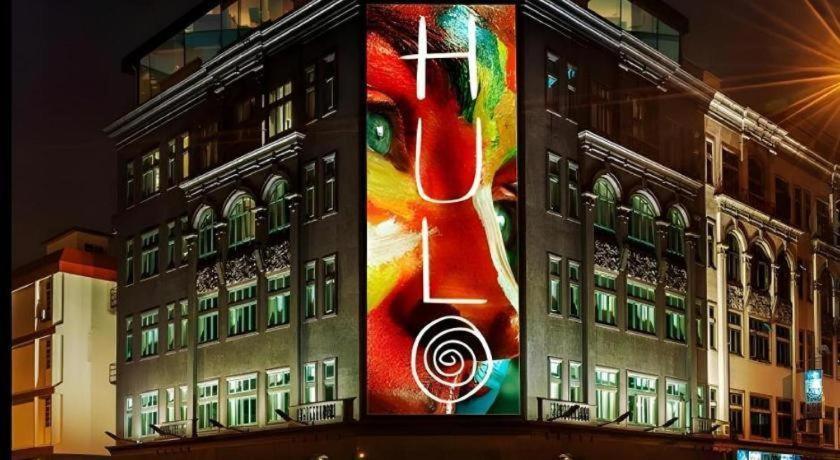 The Hulo Hotel & Gallery Куала-Лумпур Экстерьер фото